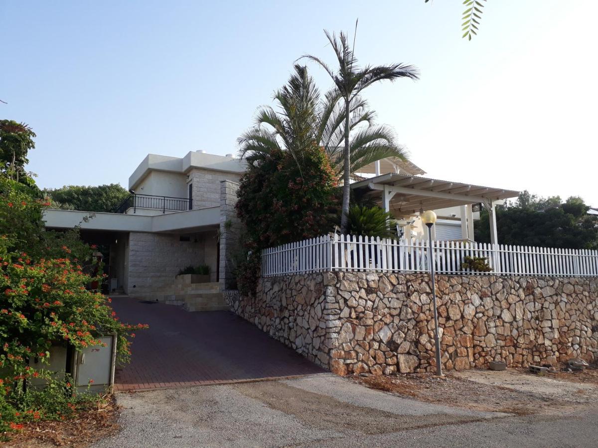 למרפסת La Balcona Chorazim Exterior foto